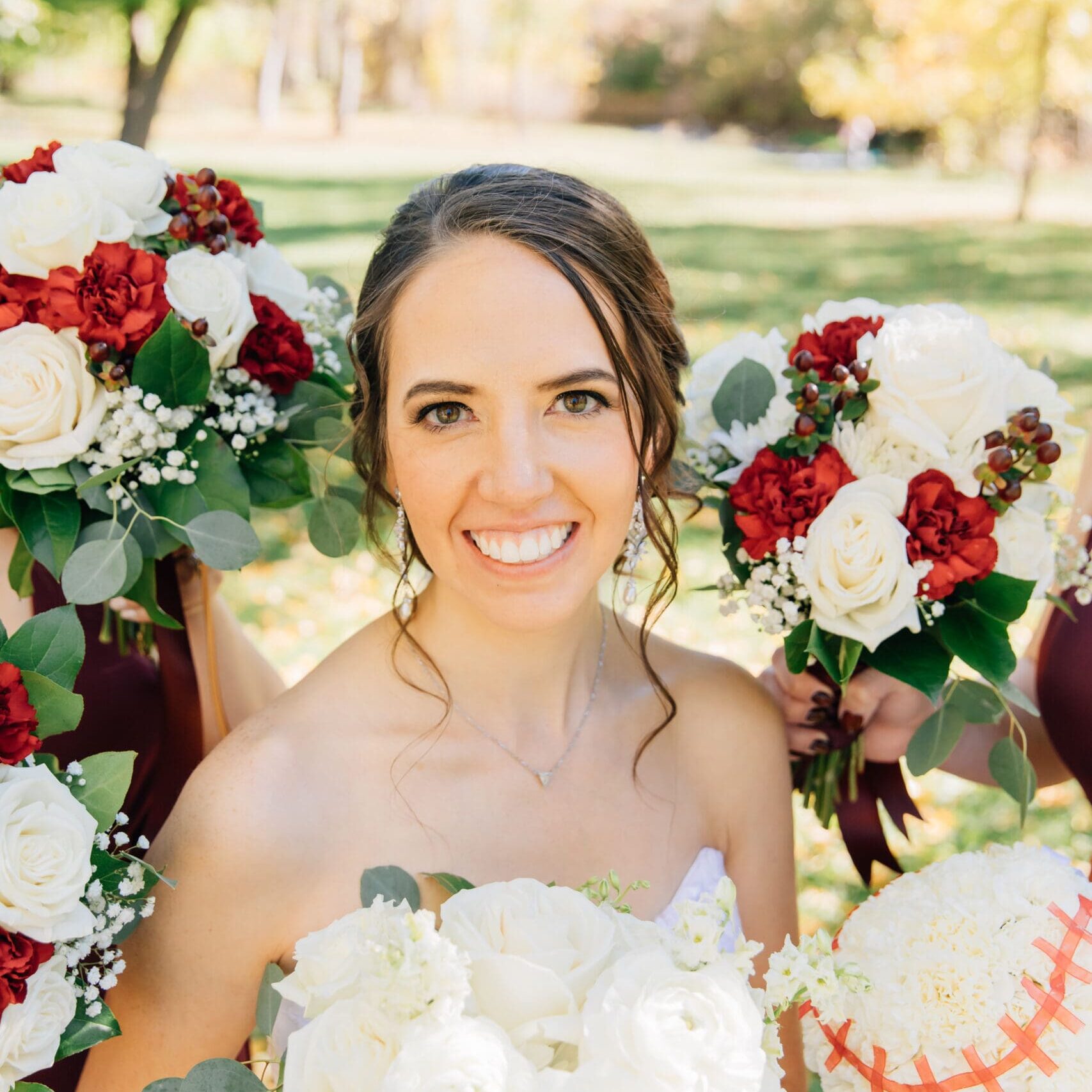 Laura Artz Wedding photos by Lynsey Prosser Photography